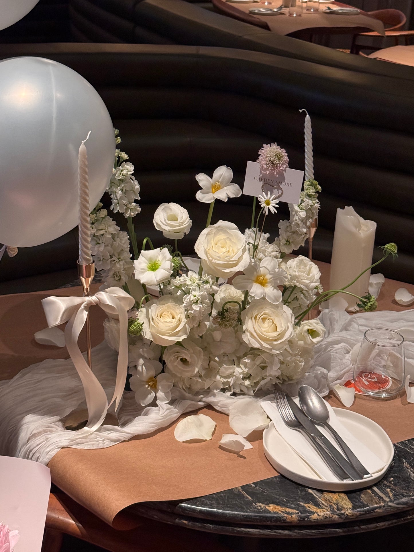 Centerpiece Table Setting